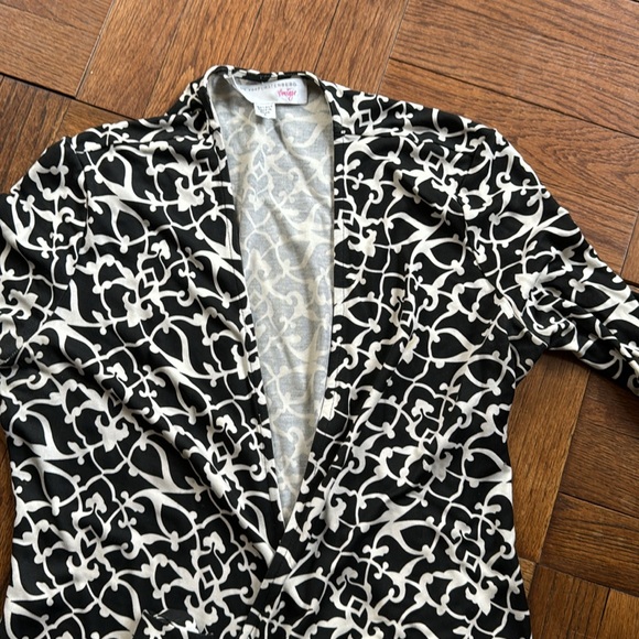 Diane Von Furstenberg wrap dress - Picture 2 of 9